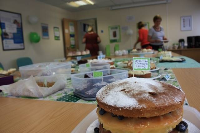 Macmillan morning 2013 cake bransholme